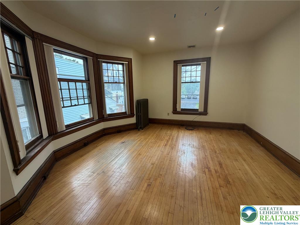 313 East Broad Street 1 Property Photo 16