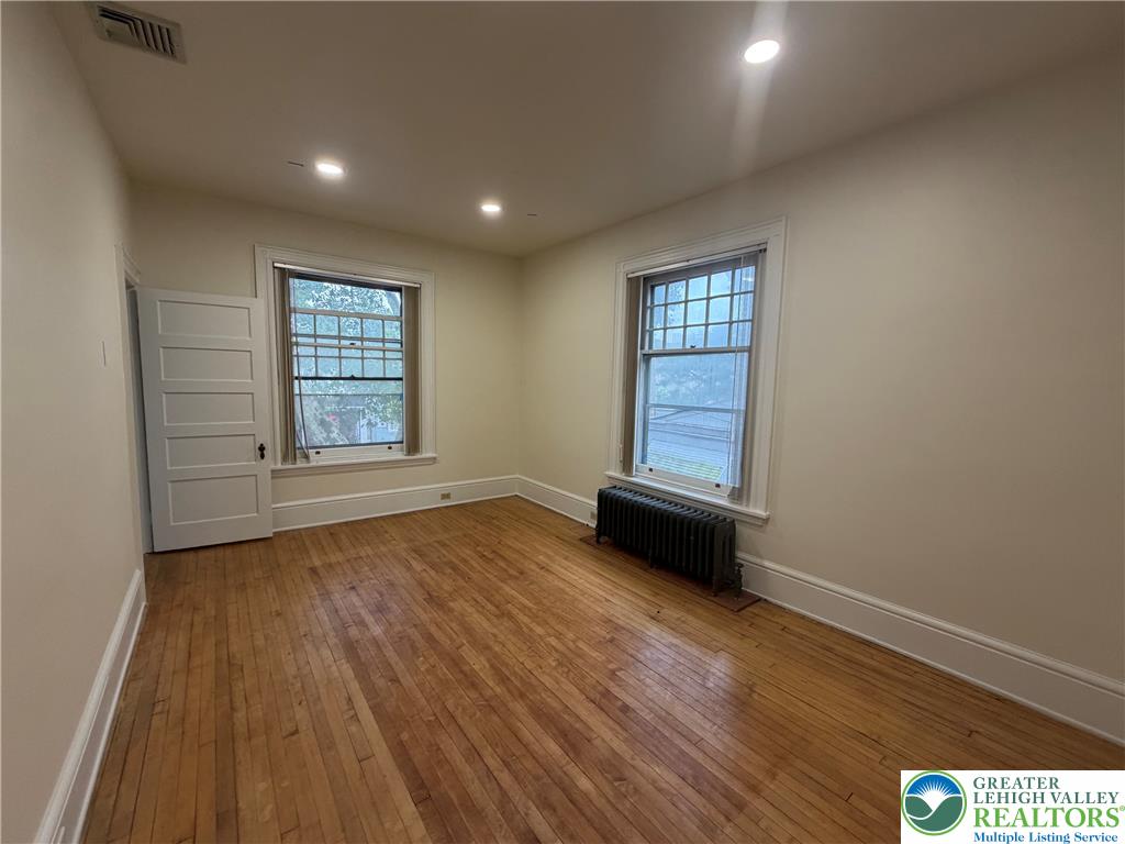 313 East Broad Street 1 Property Photo 17