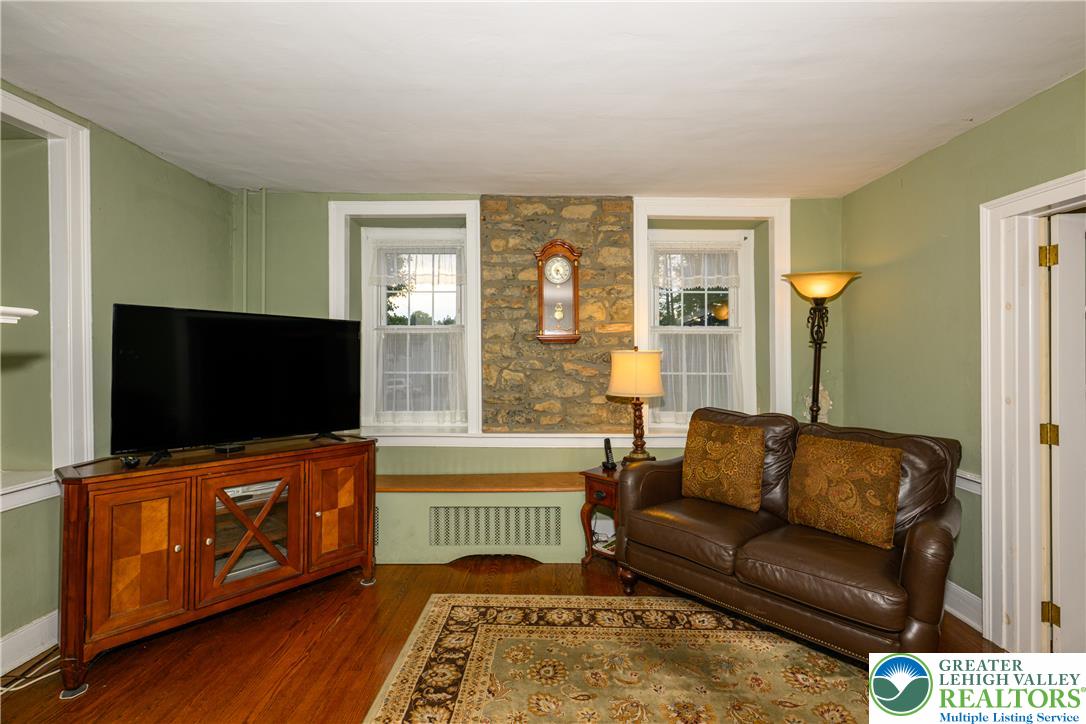 3304 Chauncey Street Property Photo 12