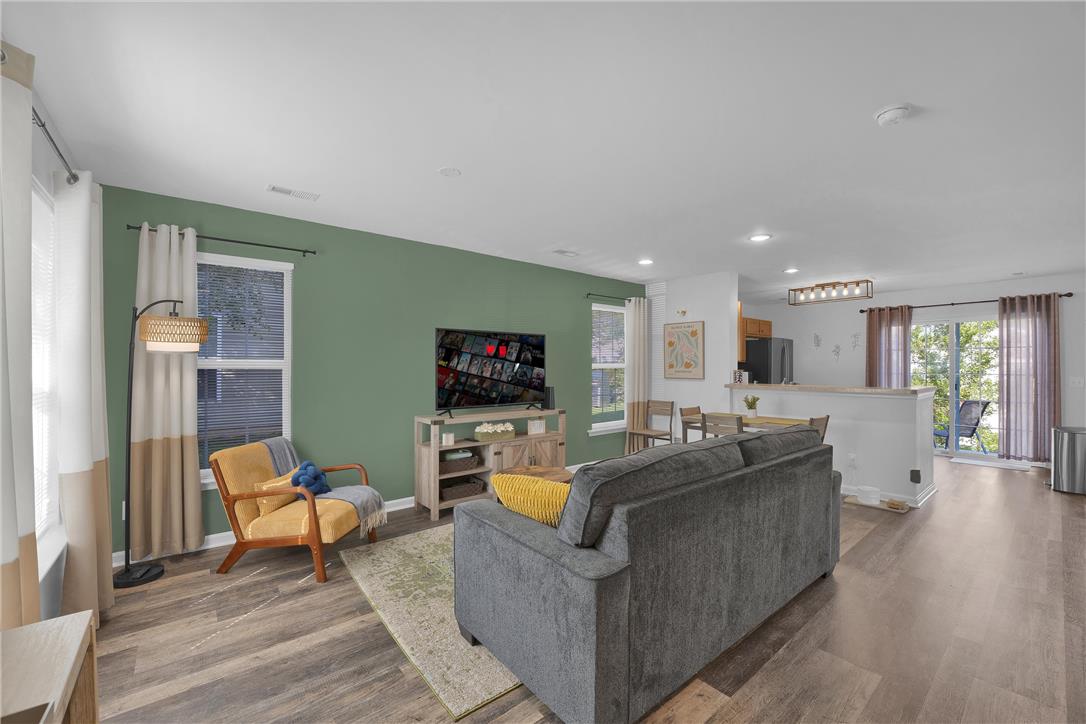 8451 Cromwell Court Property Photo 4