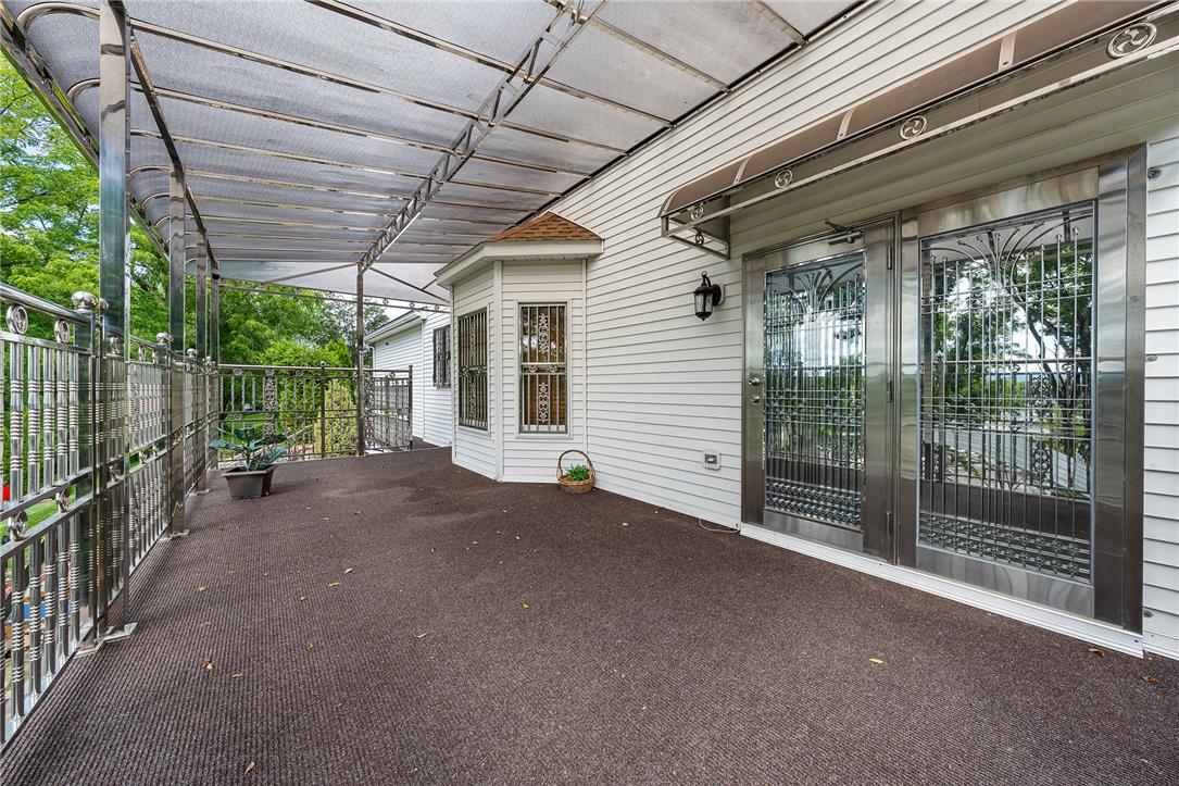 40 Clairmont Avenue Property Photo 42