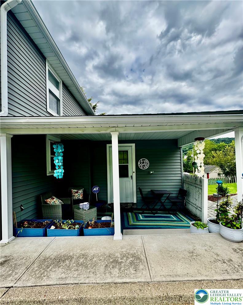216 Monroe Street Property Photo 13