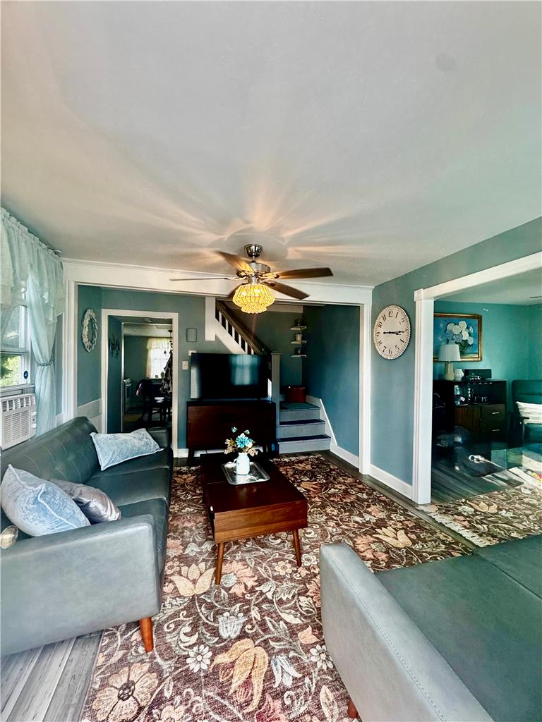 216 Monroe Street Property Photo 15