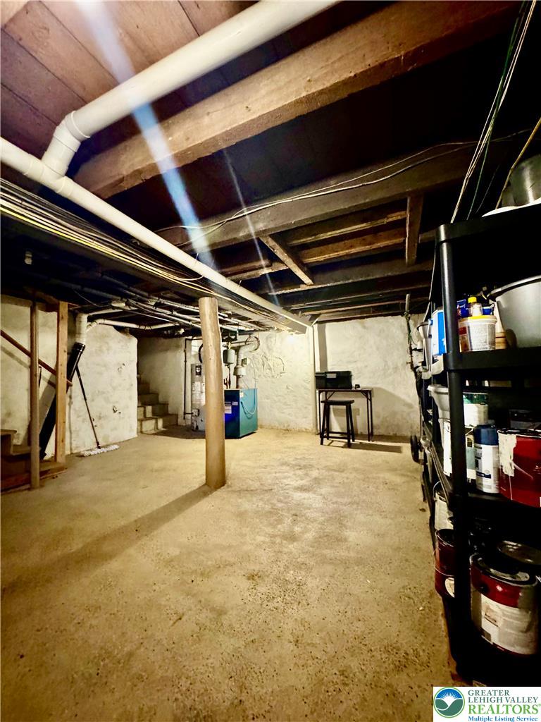 216 Monroe Street Property Photo 55