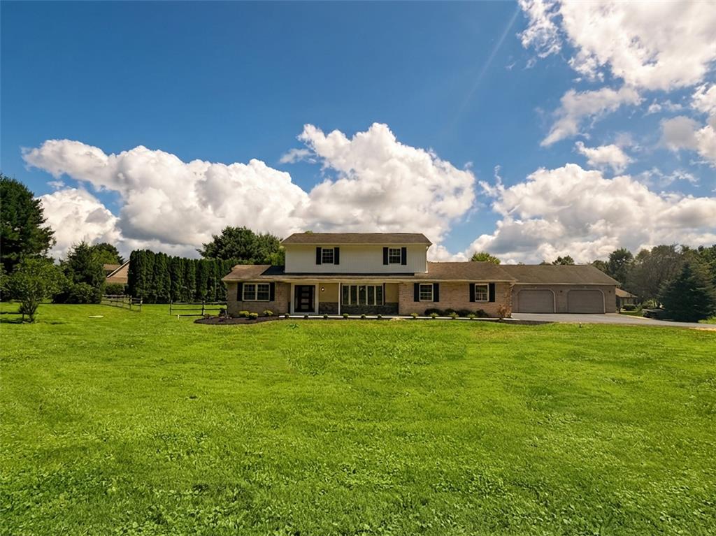 6594 Memorial Road Property Photo 1