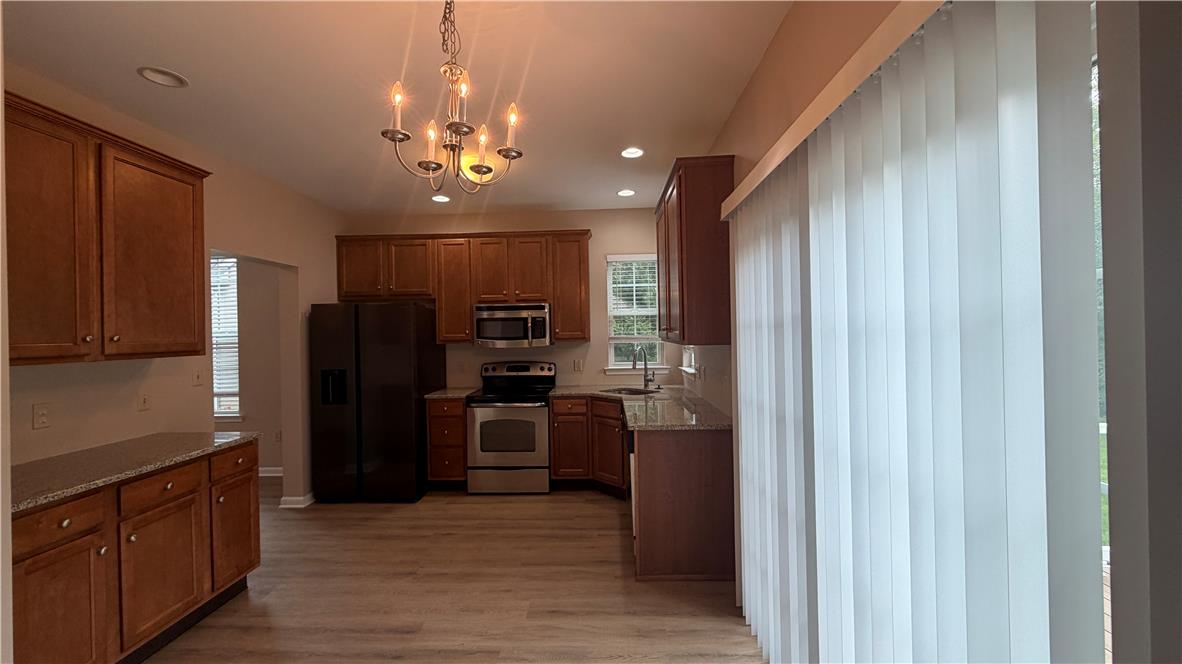 2288 Creekside Drive Property Photo 7
