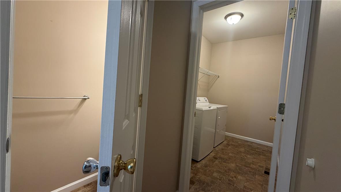 2288 Creekside Drive Property Photo 11