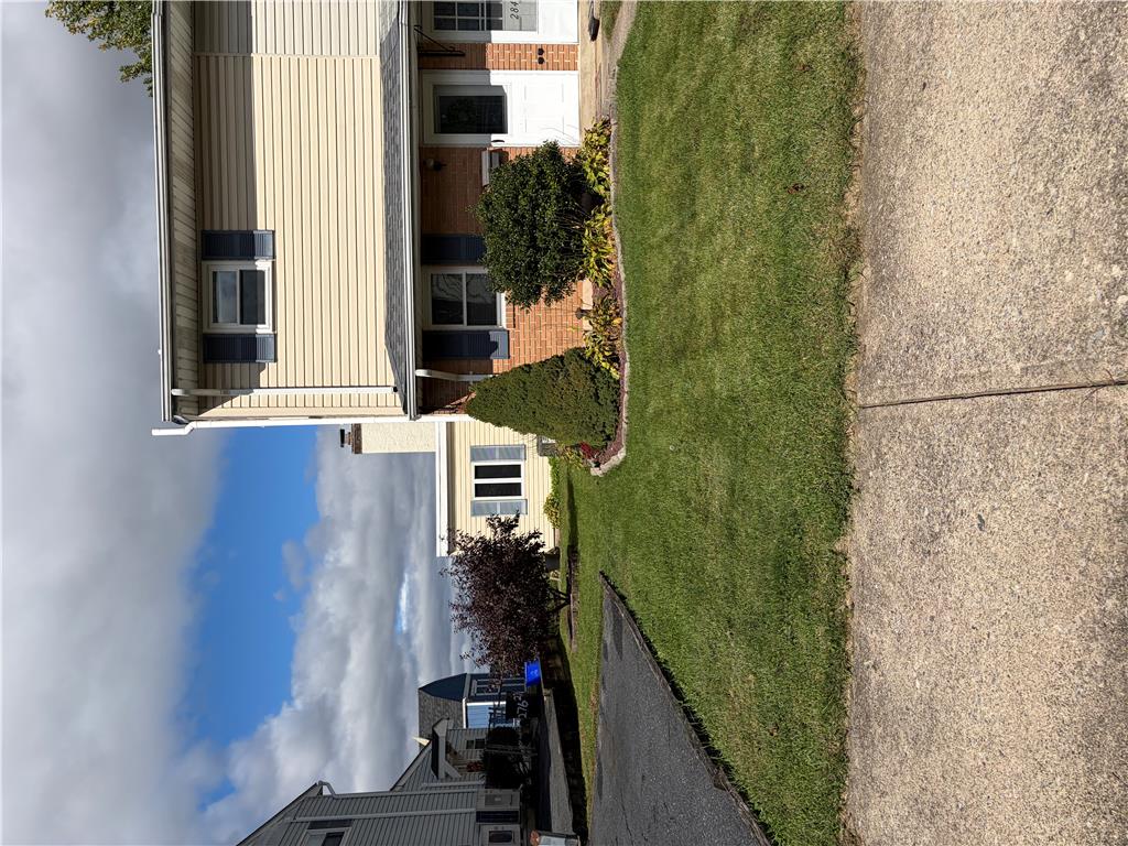 282 Poplar Street Property Photo 1