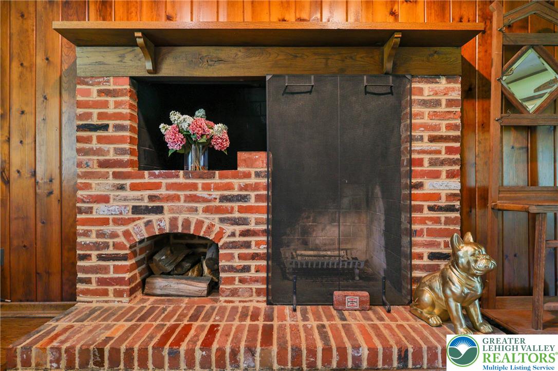 710 Wedgewood Road Property Photo 12