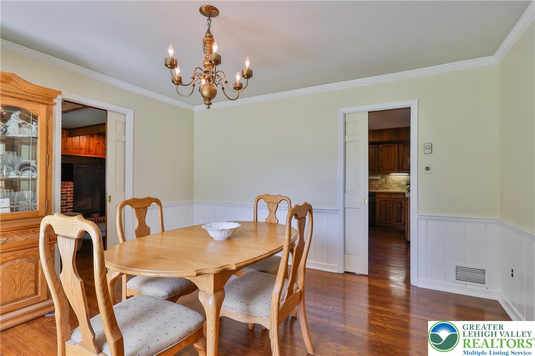 710 Wedgewood Road Property Photo 17