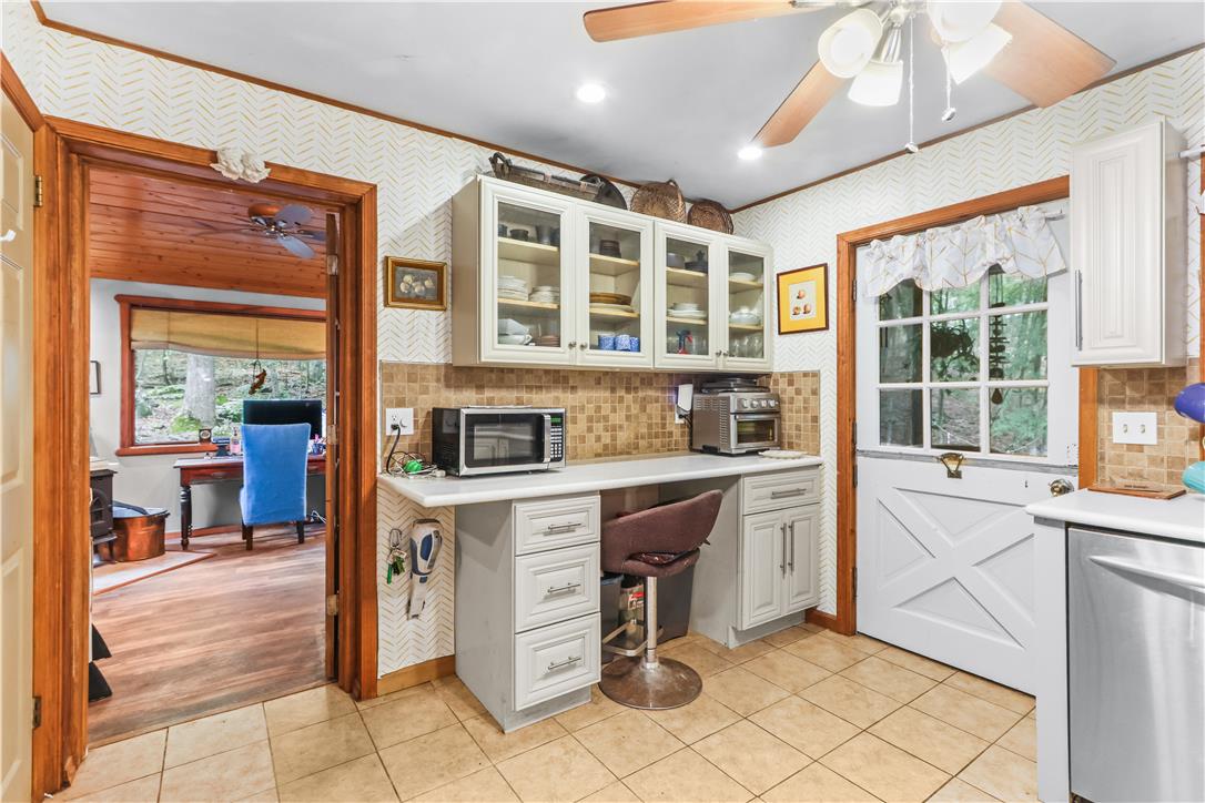 424 Saunders Drive Property Photo 11