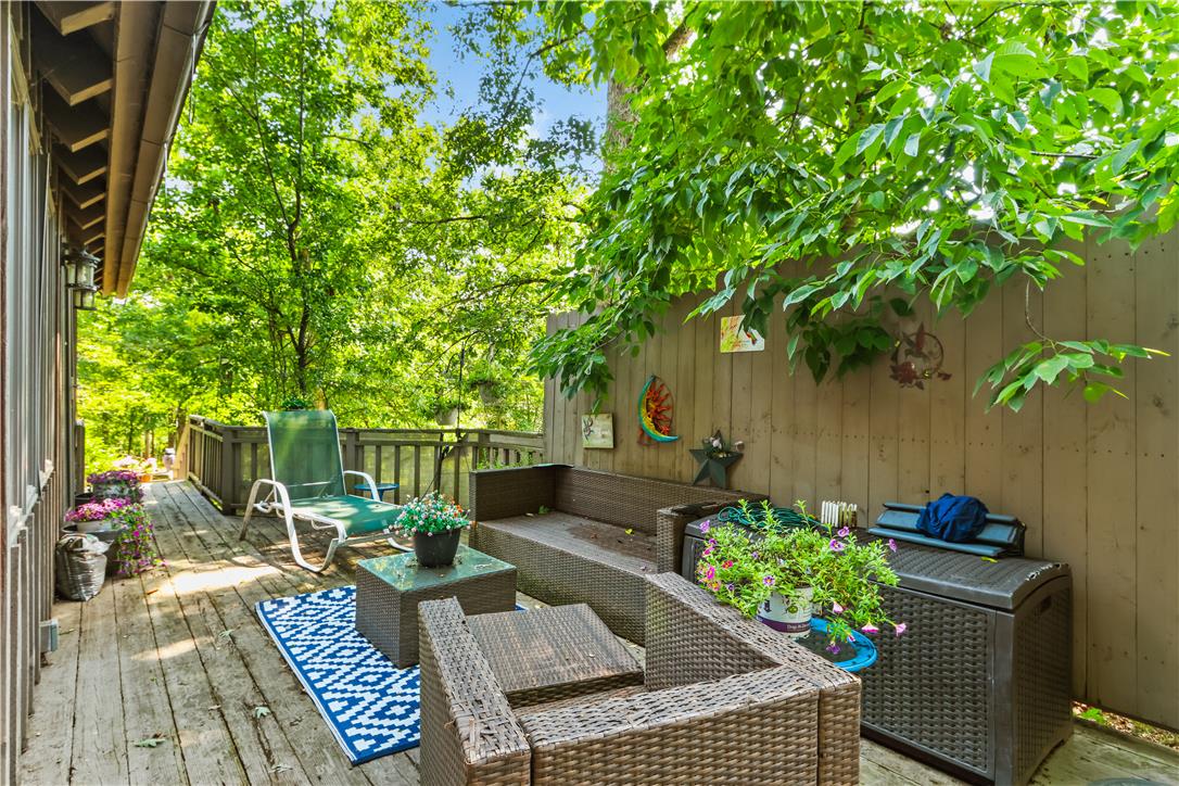 424 Saunders Drive Property Photo 27