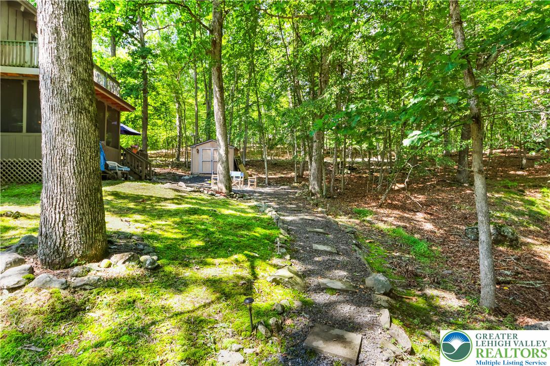 424 Saunders Drive Property Photo 32