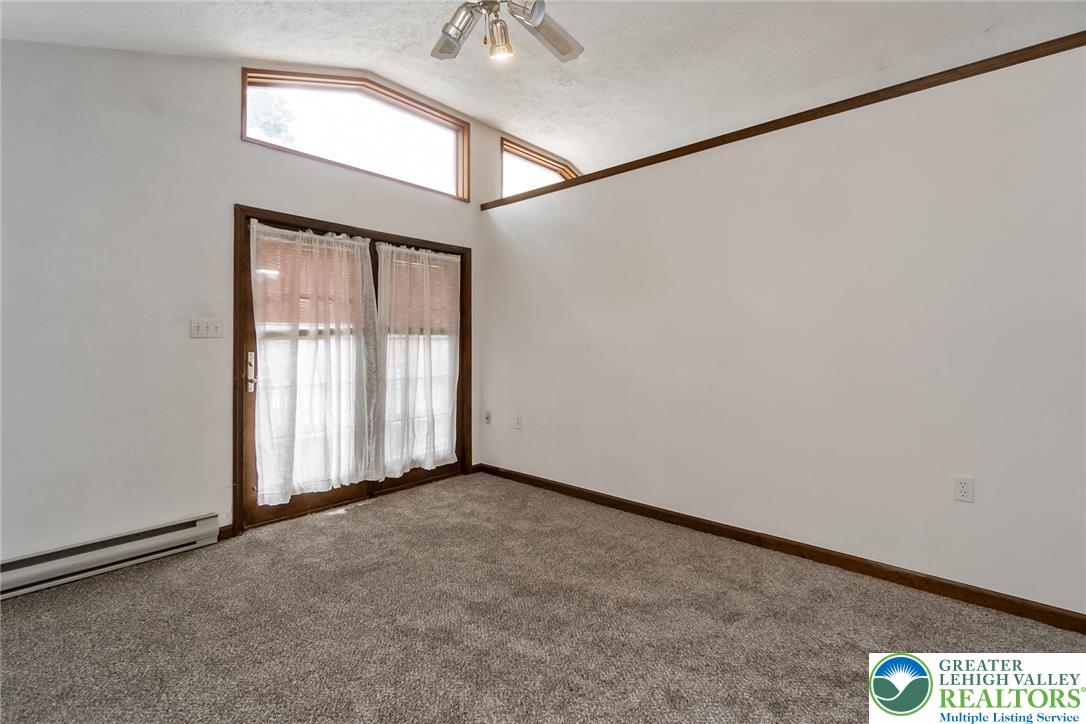 55 Dewey Street Property Photo 12