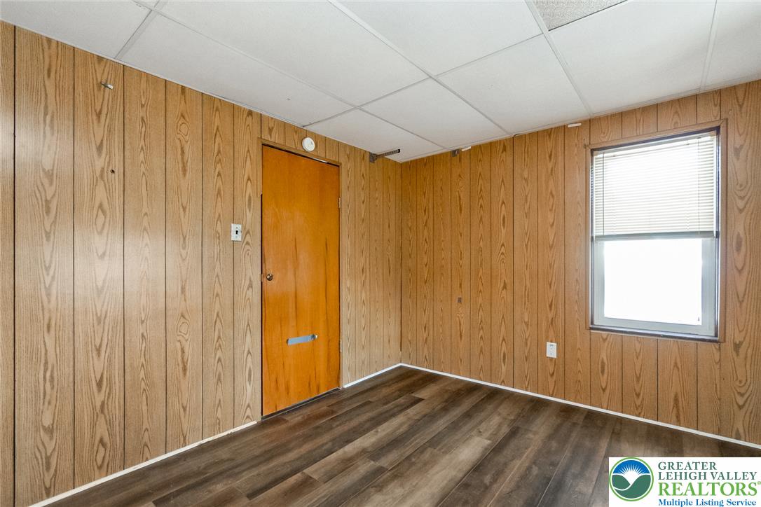 55 Dewey Street Property Photo 43