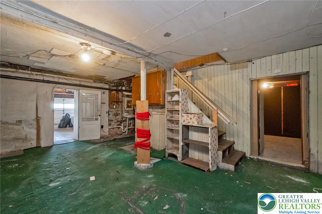 55 Dewey Street Property Photo 59