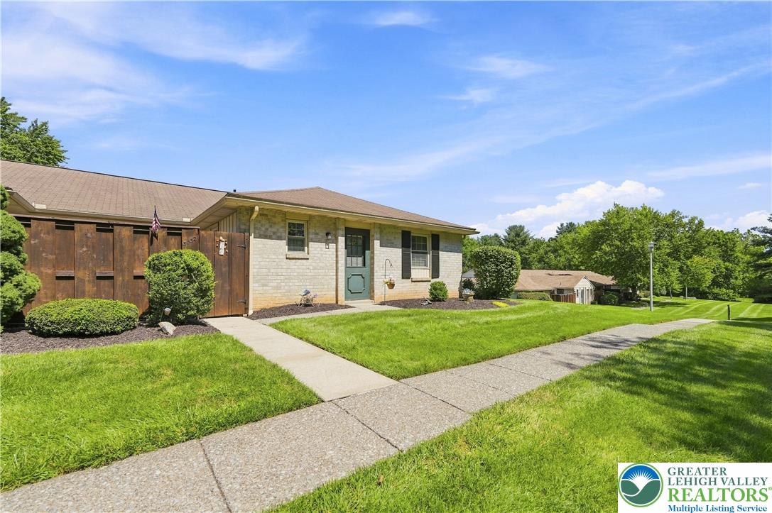 3032 Aronimink Place Property Photo 1