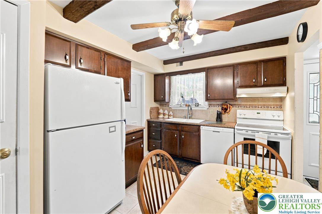 3032 Aronimink Place Property Photo 8