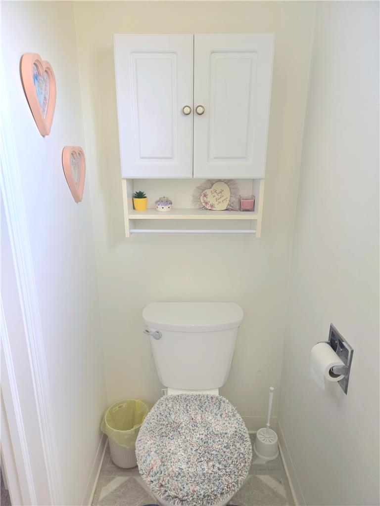 348 Moty Drive Property Photo 8