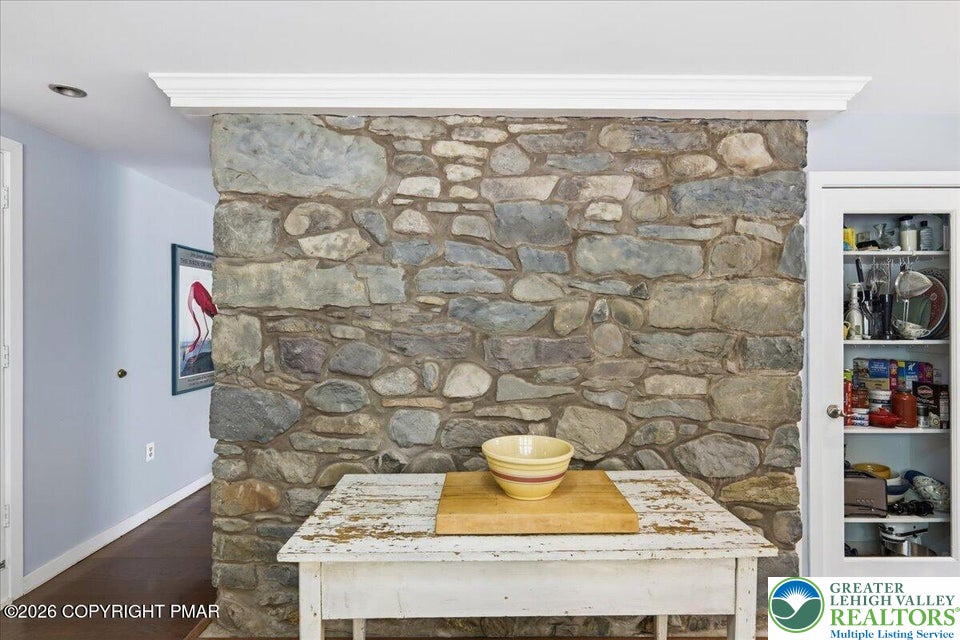 119 Falls Drive Property Photo 22
