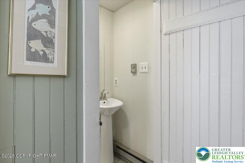 119 Falls Drive Property Photo 31