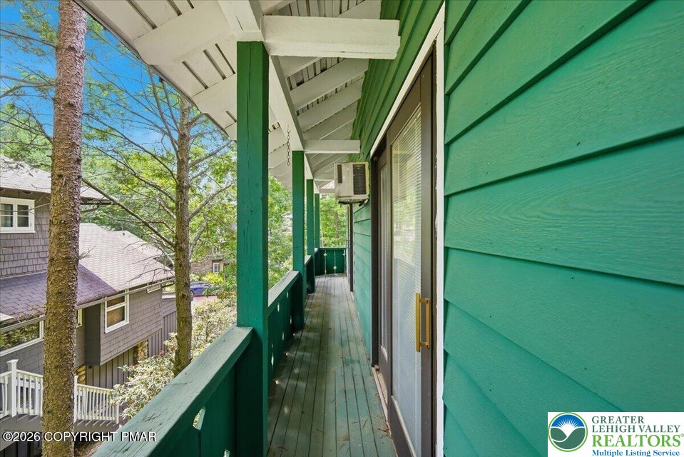 119 Falls Drive Property Photo 38