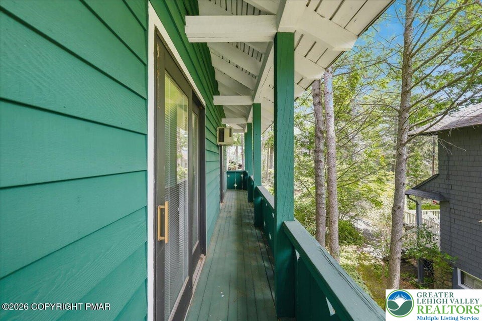 119 Falls Drive Property Photo 39