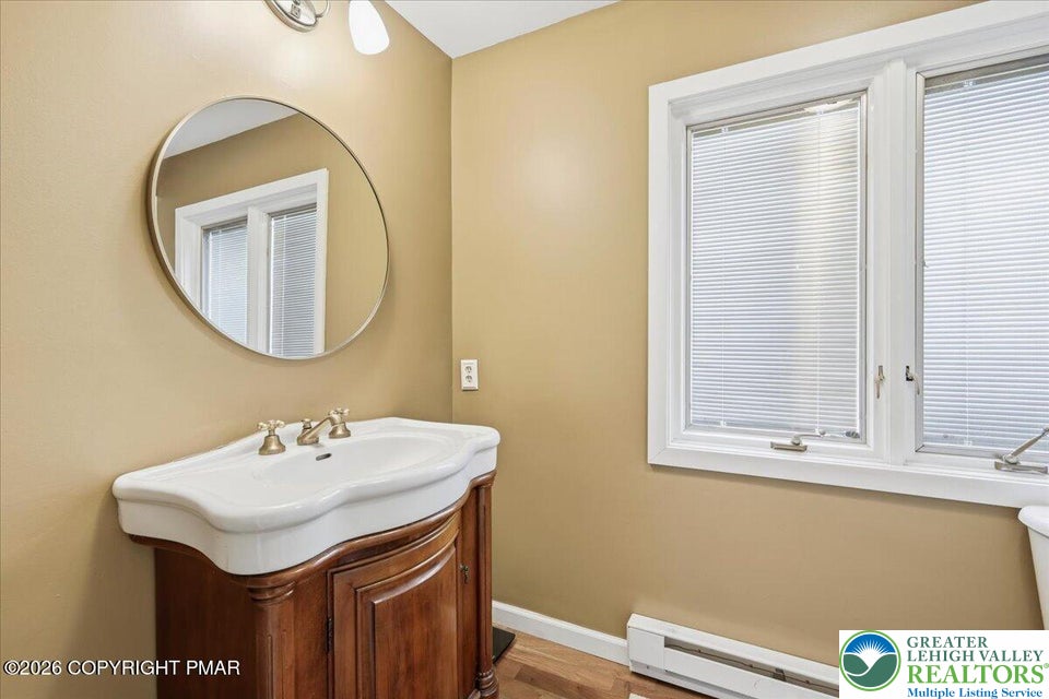 119 Falls Drive Property Photo 40
