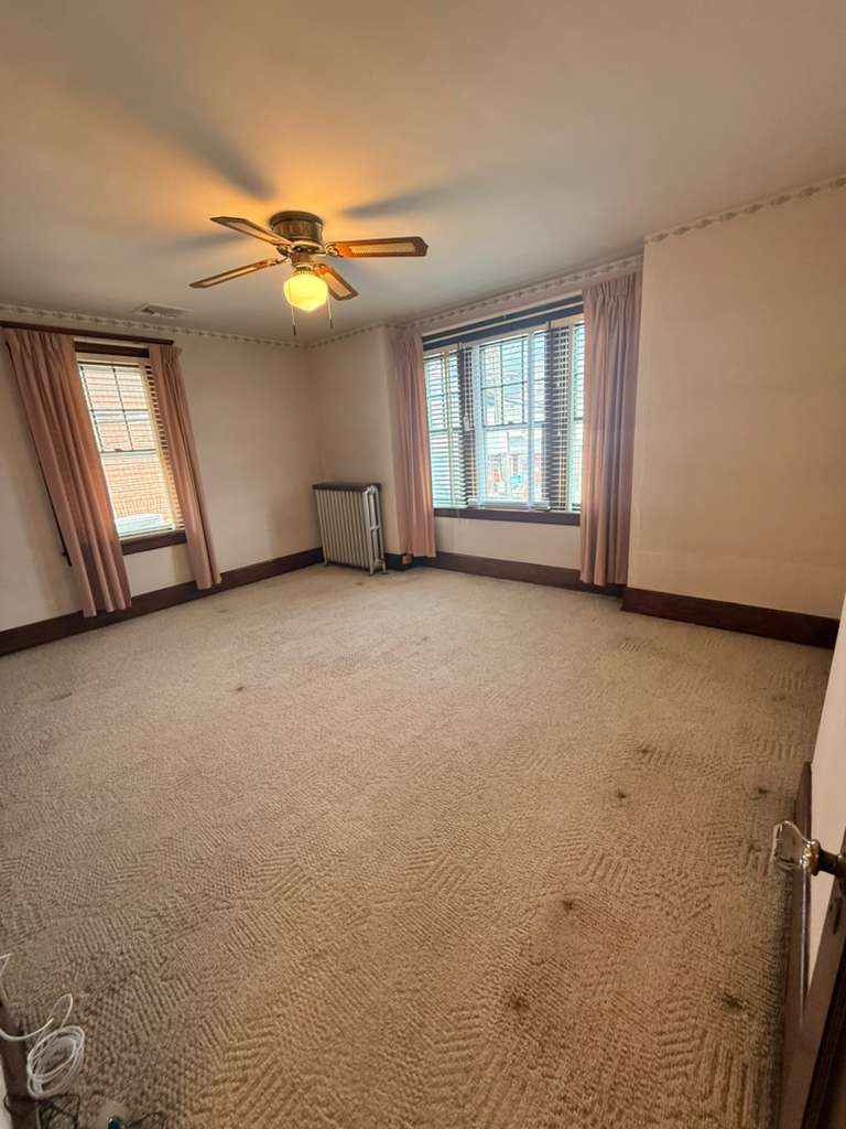 324 East Union Blvd Property Photo 10