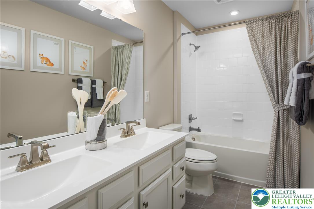 783580 Property Photo 11