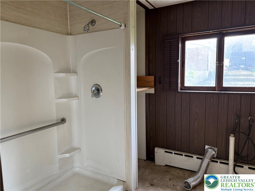 144 Front Street Property Photo 9