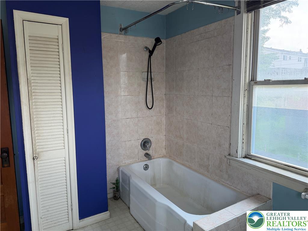 144 Front Street Property Photo 16