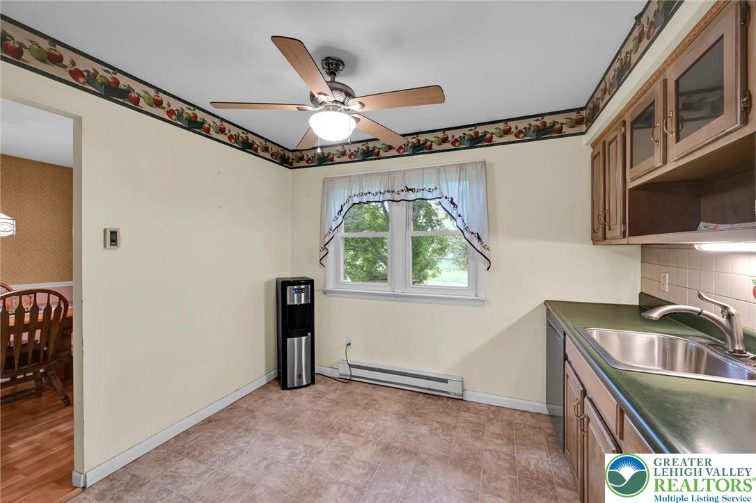 2900 Thompson Road Property Photo 16
