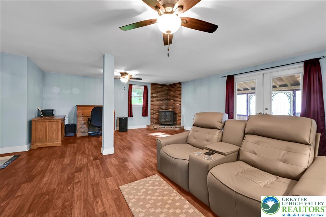 2900 Thompson Road Property Photo 19