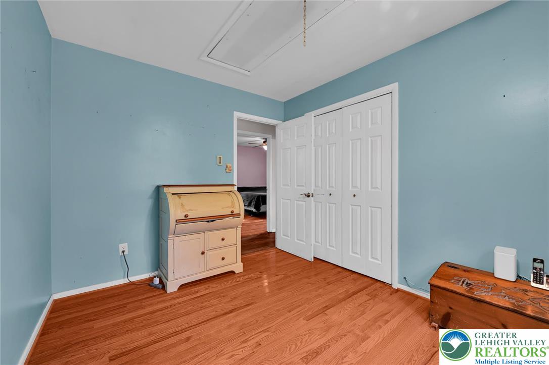 2900 Thompson Road Property Photo 24