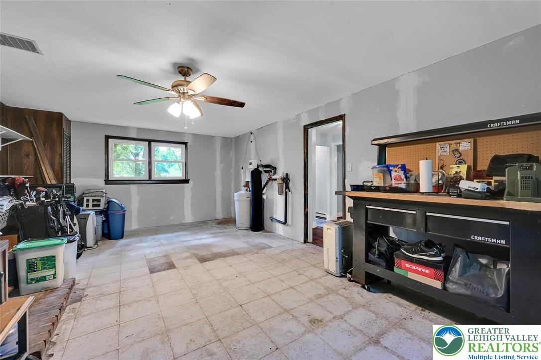 2900 Thompson Road Property Photo 29