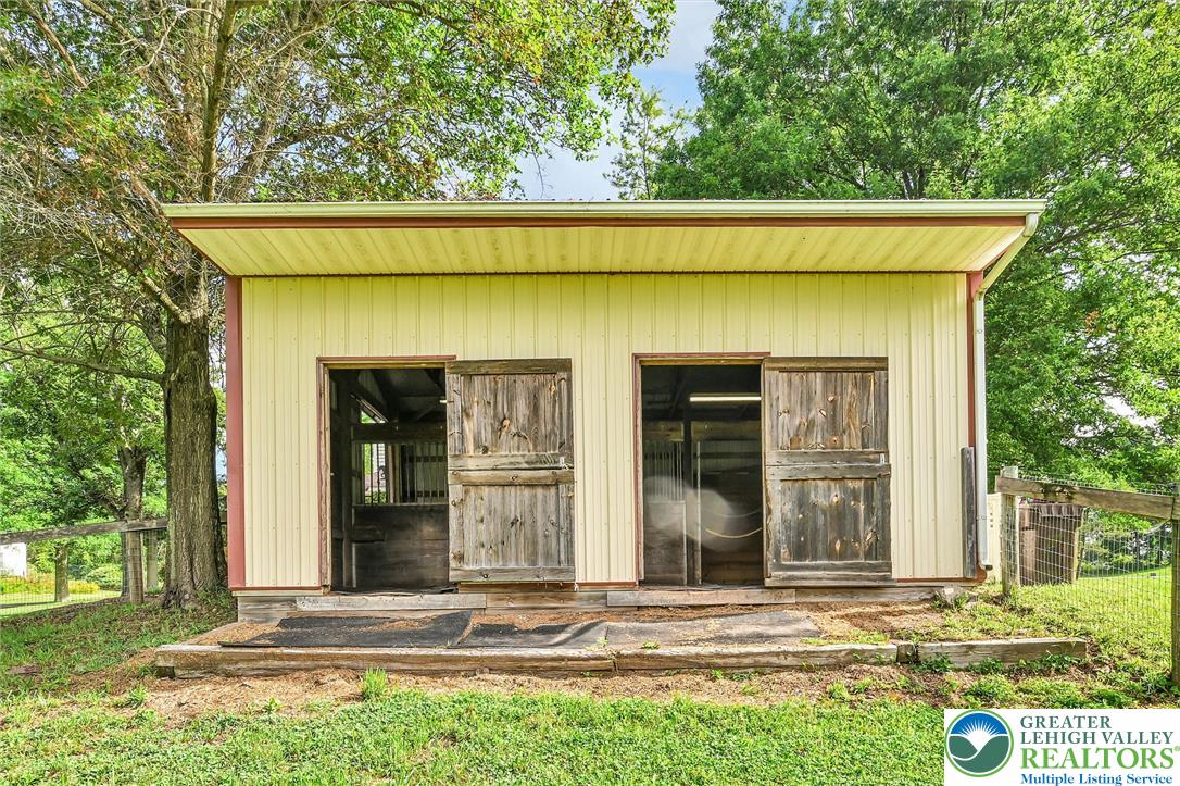 2900 Thompson Road Property Photo 35