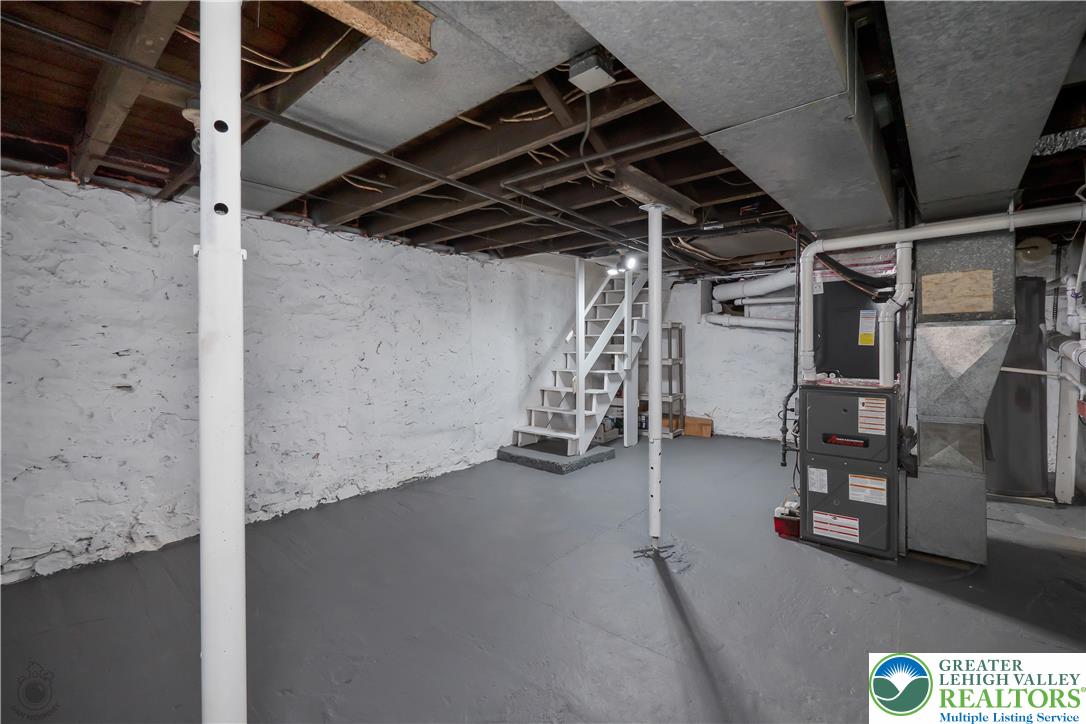 716 North New Property Photo 19