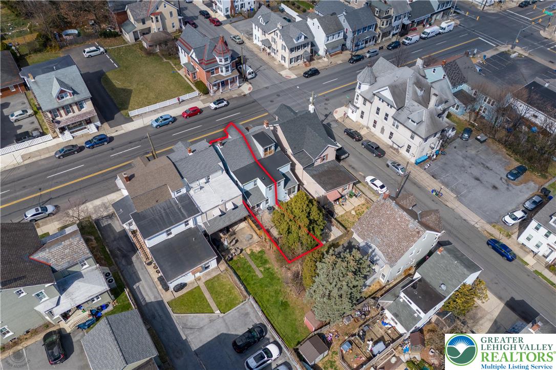 716 North New Property Photo 27