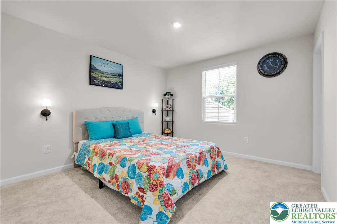 2713 Barnes Court Property Photo 30