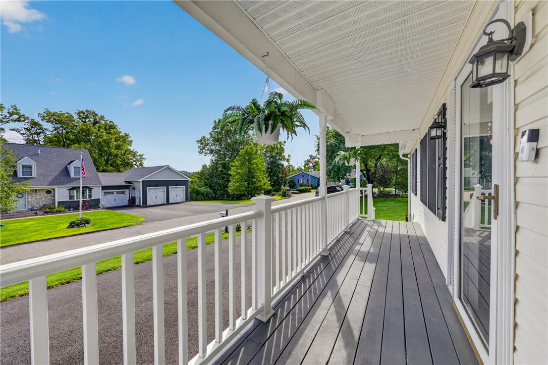 13 Apache Drive Property Photo 3