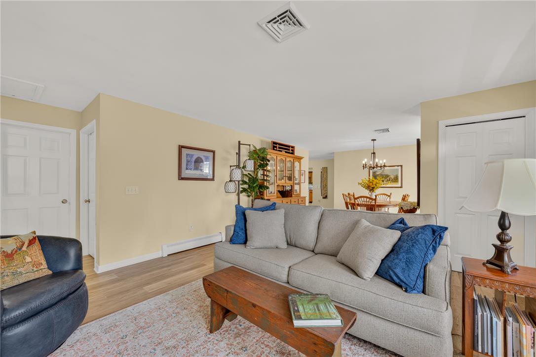 13 Apache Drive Property Photo 8