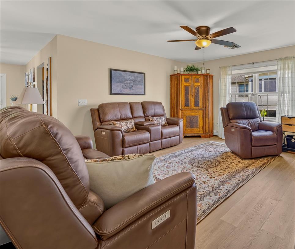 13 Apache Drive Property Photo 17