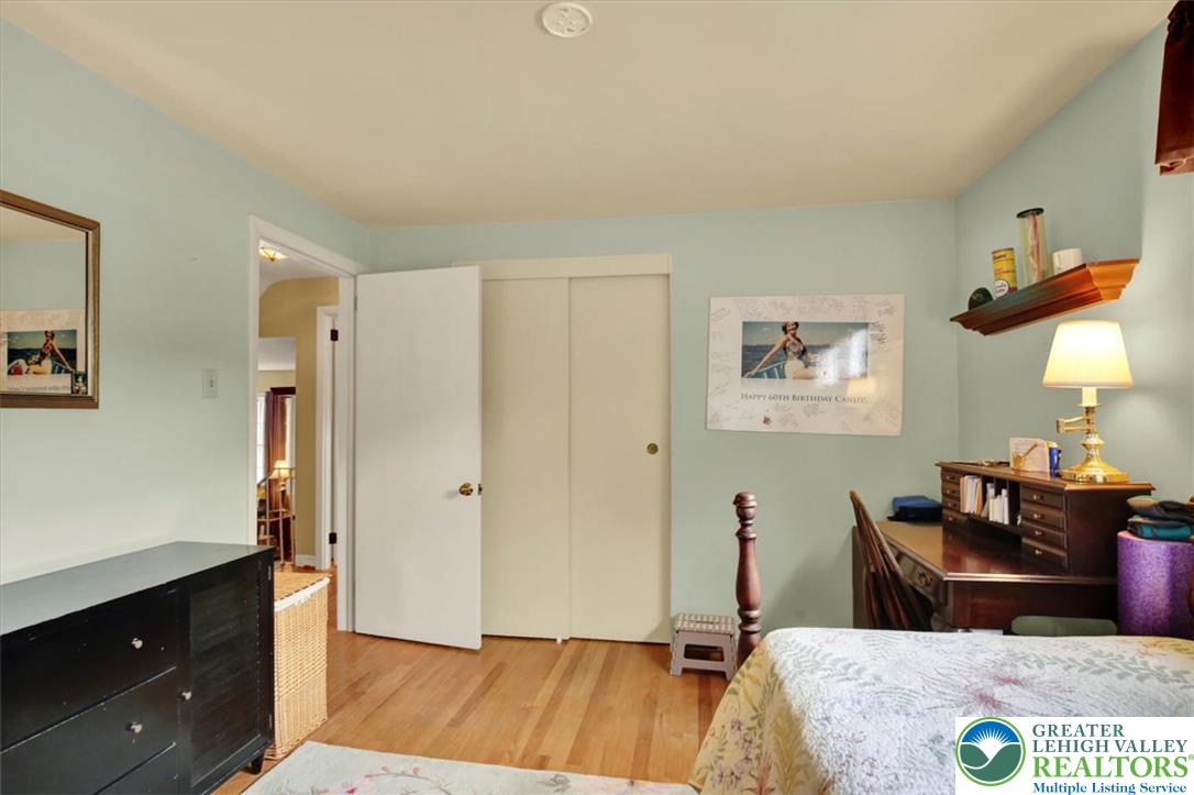 305 Marshall Drive Property Photo 20