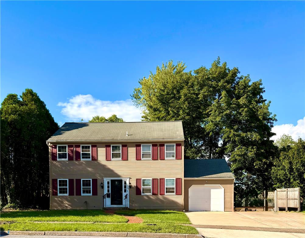 13 Pershing Boulevard Property Photo 2
