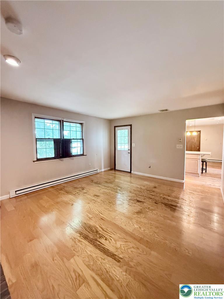 13 Pershing Boulevard Property Photo 12
