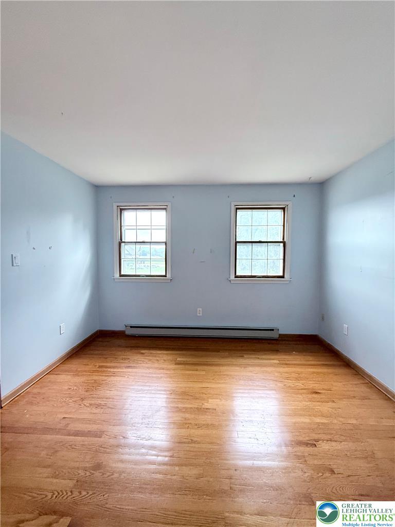 13 Pershing Boulevard Property Photo 25