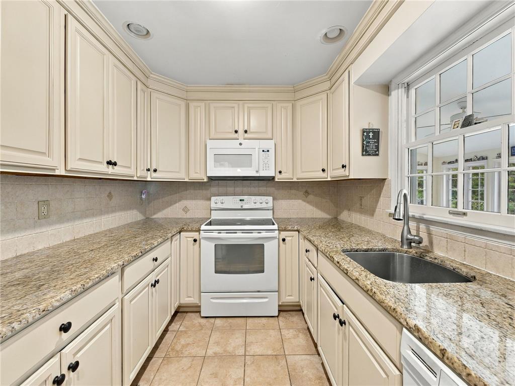 4454 Farm Drive Property Photo 34