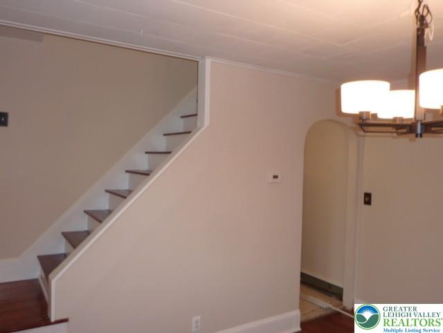 324 East Laurel Street Property Photo 7