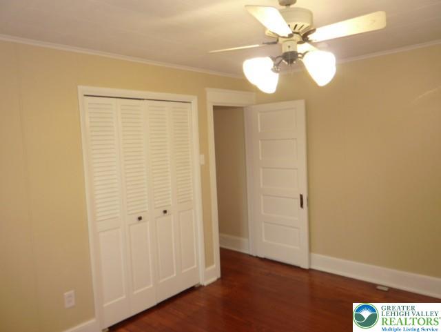 324 East Laurel Street Property Photo 12